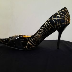 Spicy Heels MAKE ME AN OFFER!